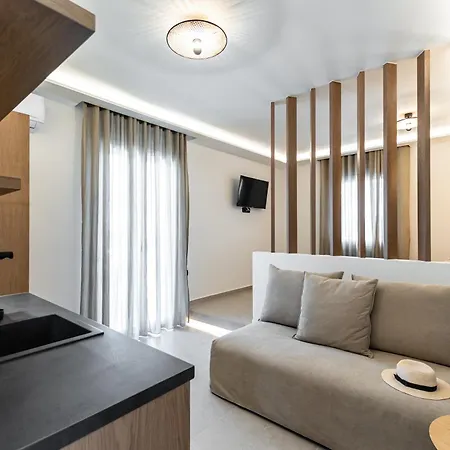 Perla Aparthotel 2*