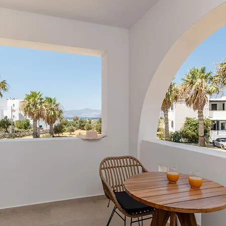 Perla Lägenhetshotell Agios Prokopios (Naxos)