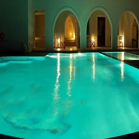 Perla Lägenhetshotell Agios Prokopios (Naxos)