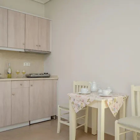 Perla アパートホテル アギオス・プロコピオス