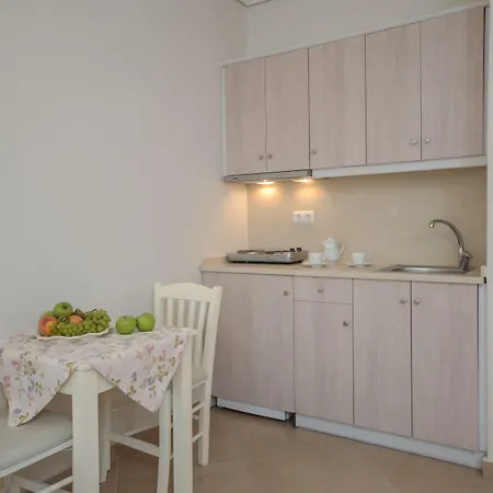 Perla 2* Agios Prokopios (Naxos)